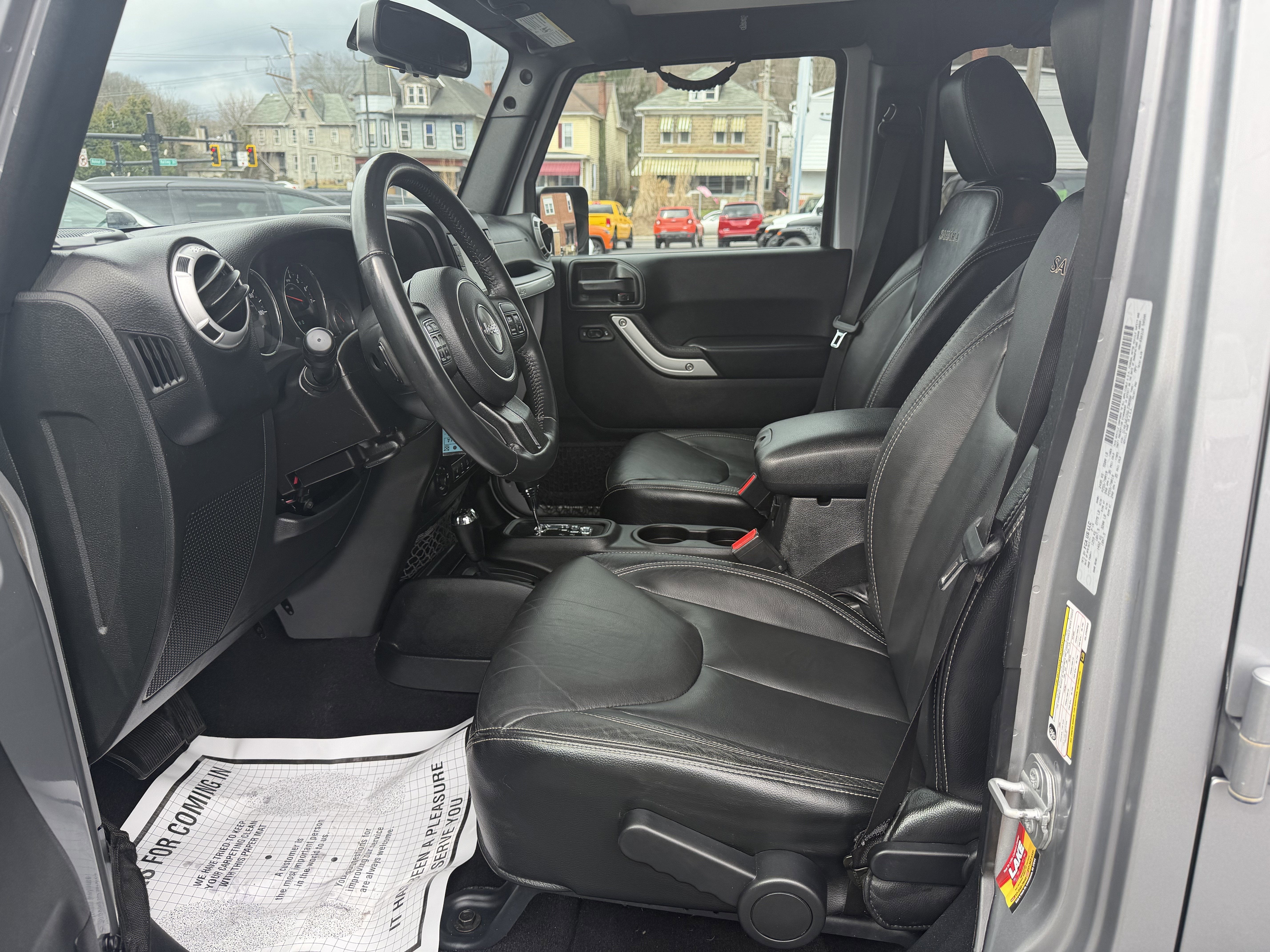 2016 Jeep WRANGLER UNL SAHARA