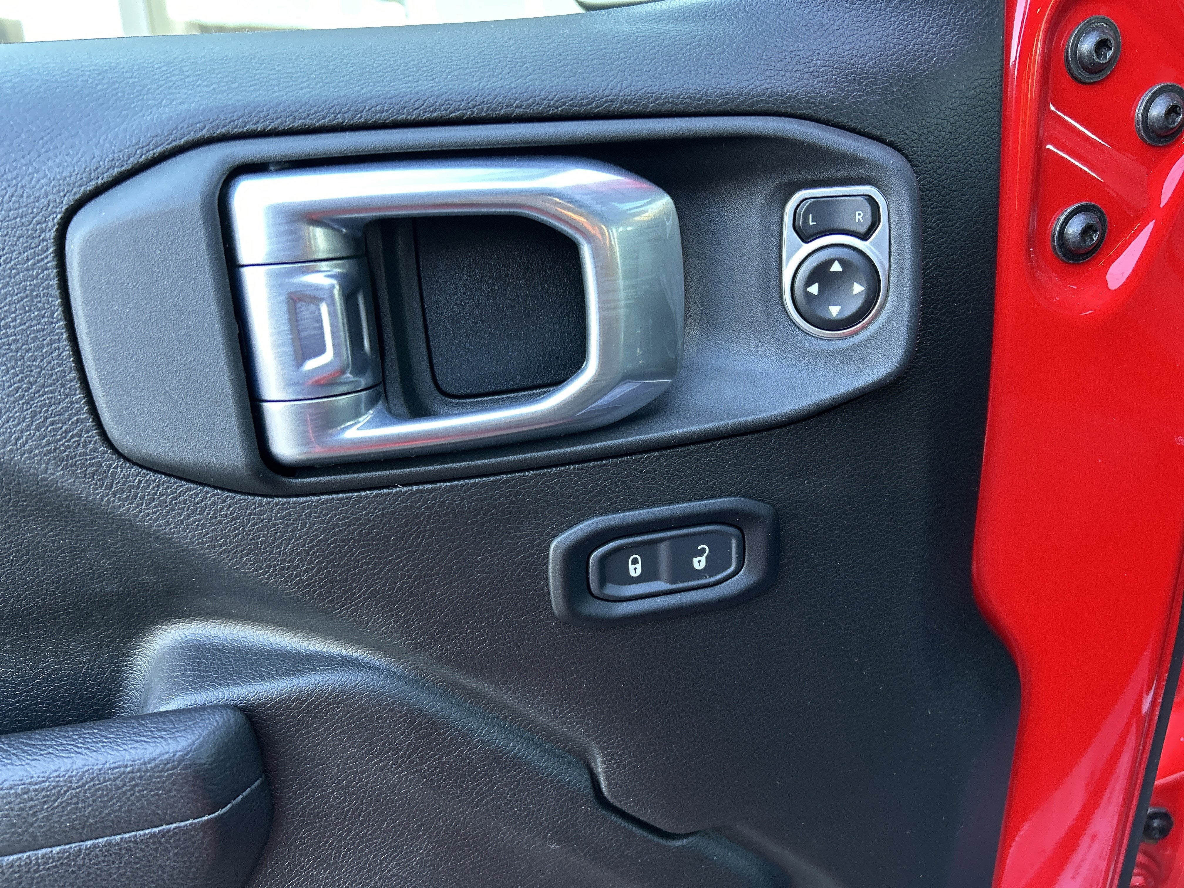 2024 Jeep WRANGLER UNL SPORT S