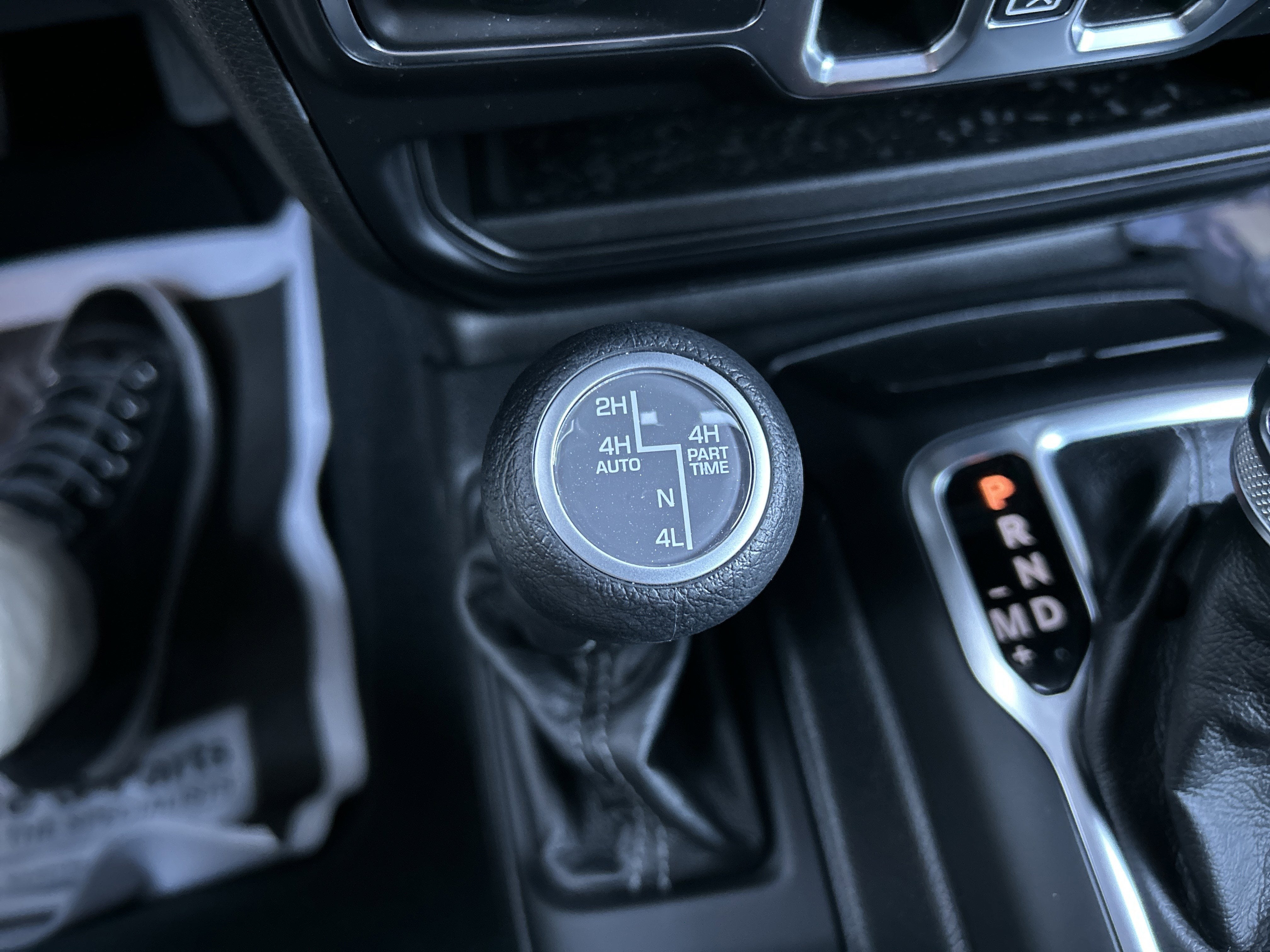 2024 Jeep WRANGLER UNL SPORT S