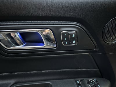 2016 Ford MUSTANG PREMIUM