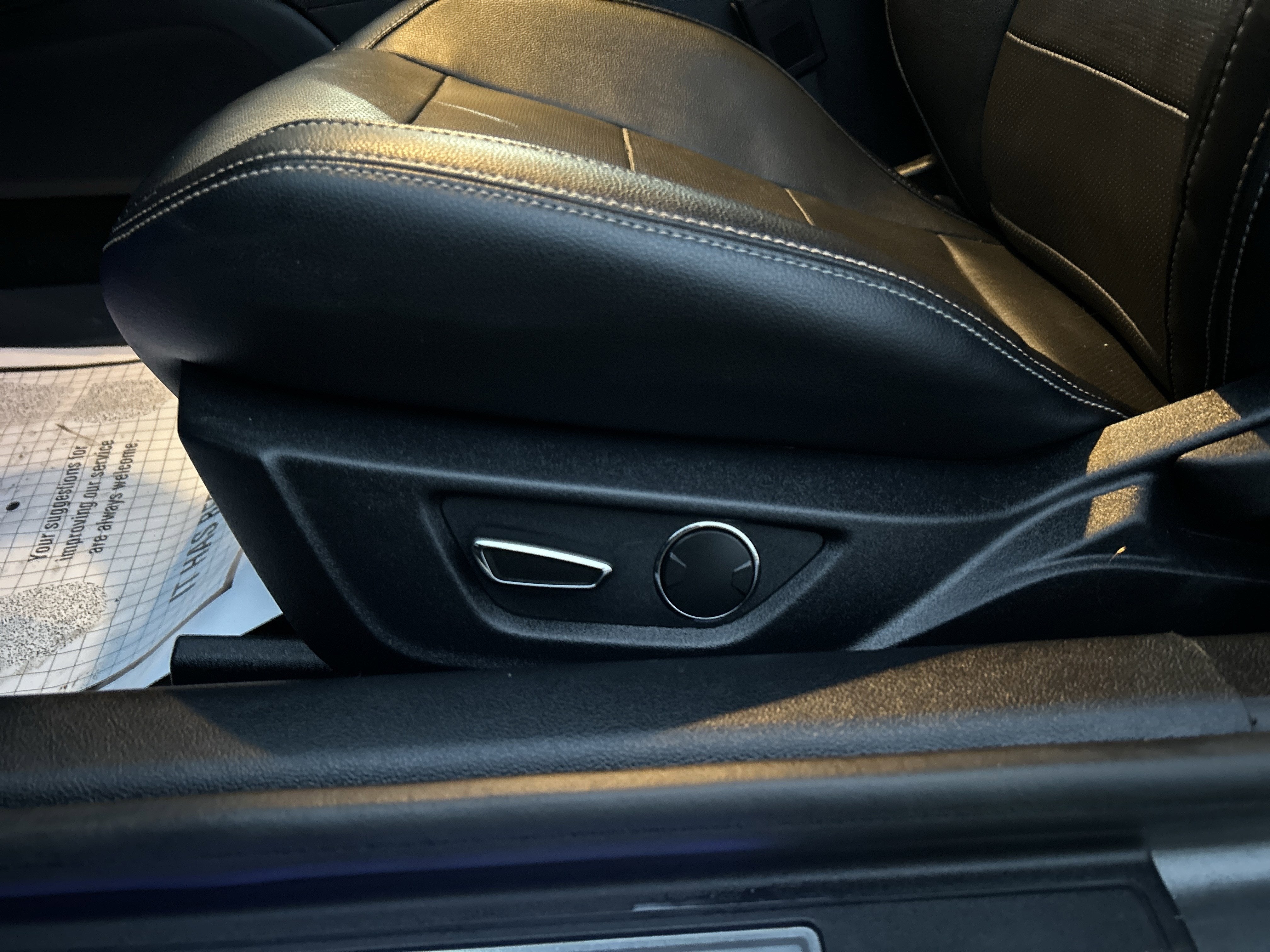 2016 Ford MUSTANG PREMIUM