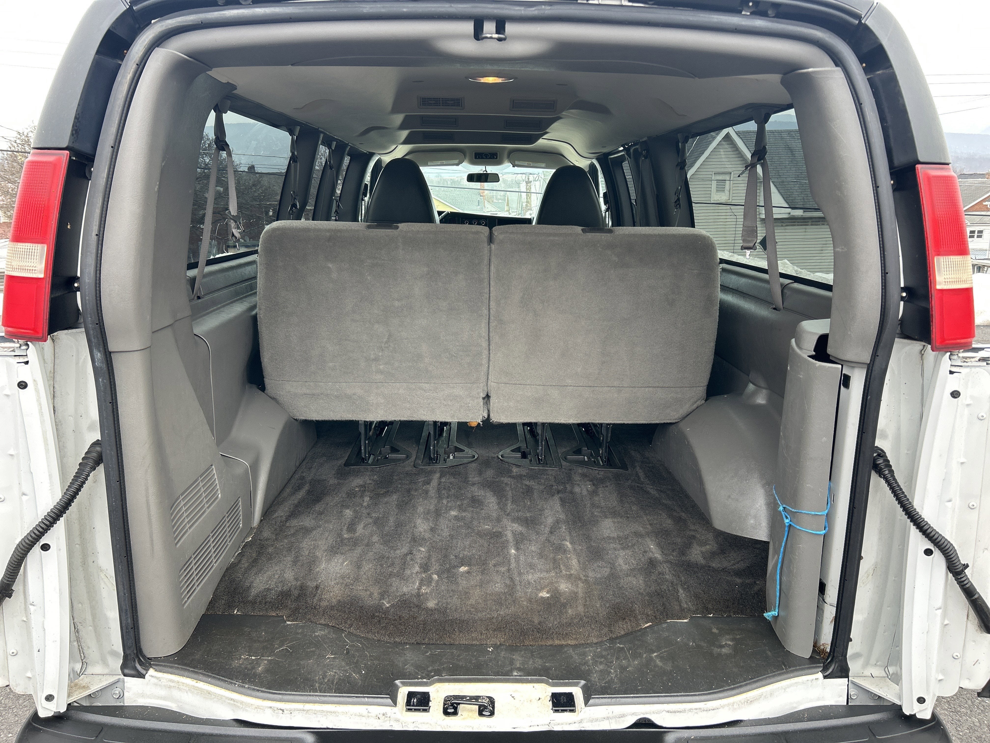 2015 Chevrolet EXPRESS 3500 LT