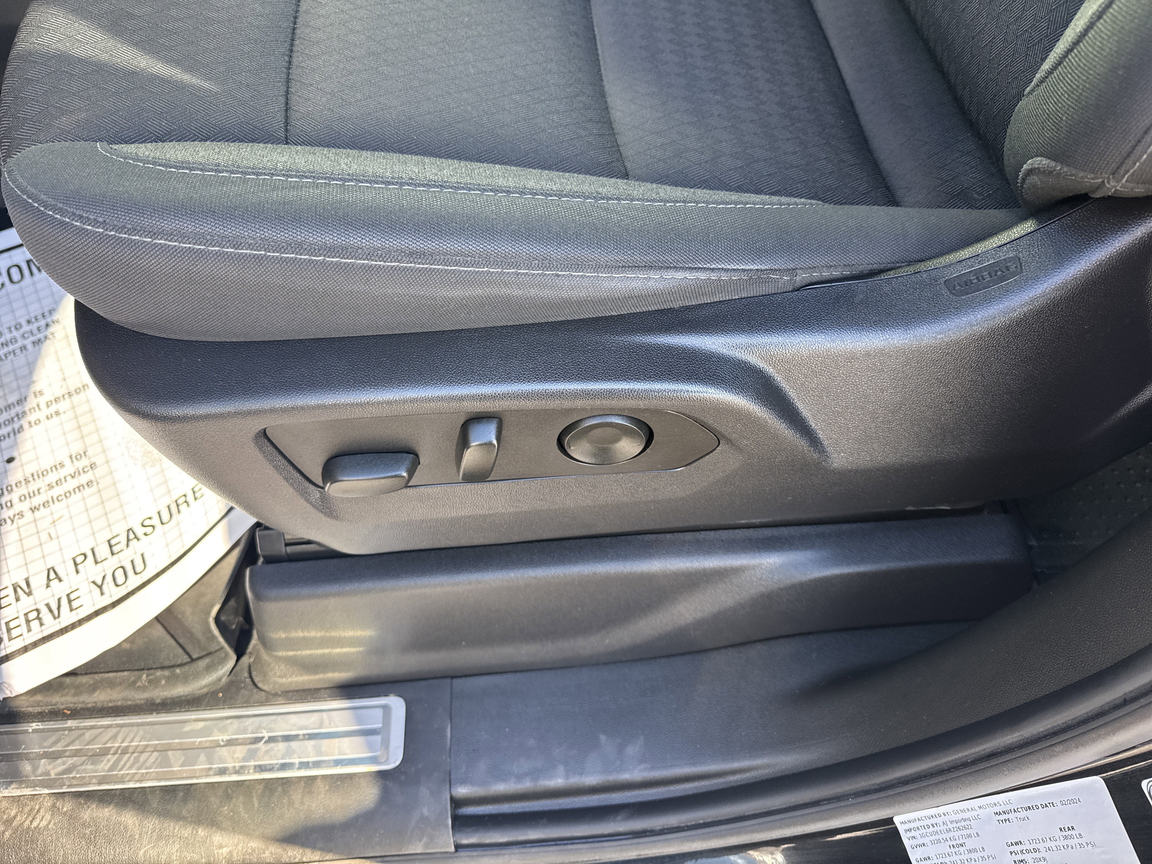 2024 Chevrolet Silverado 1500 RST