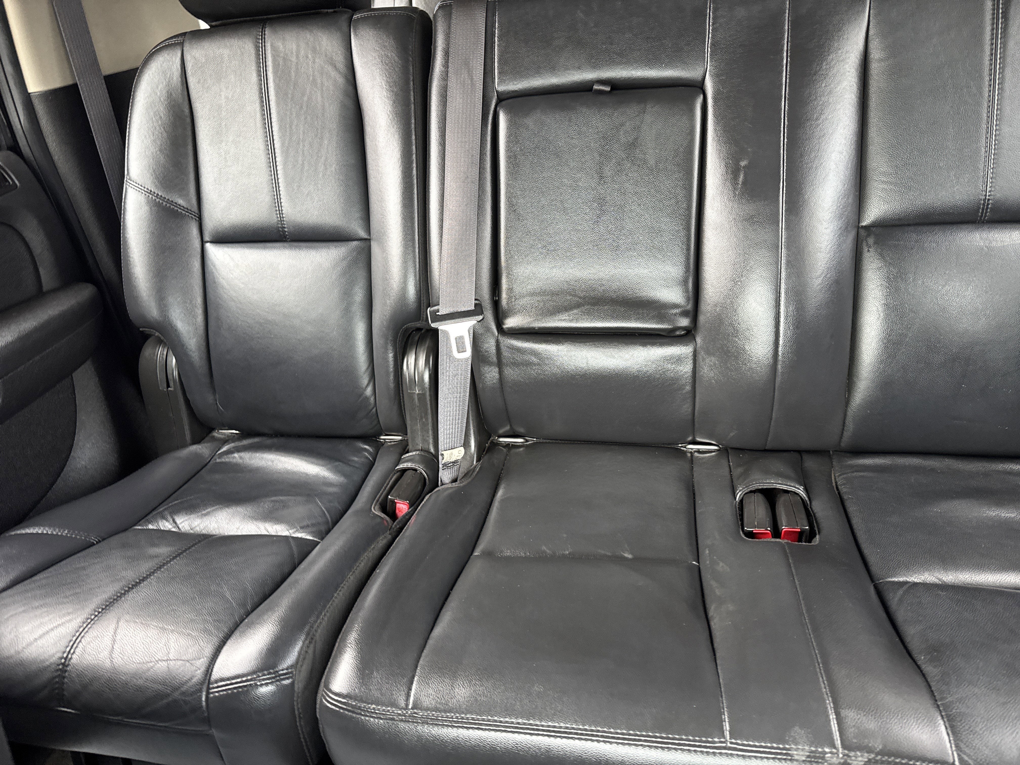 2011 Chevrolet Suburban LT