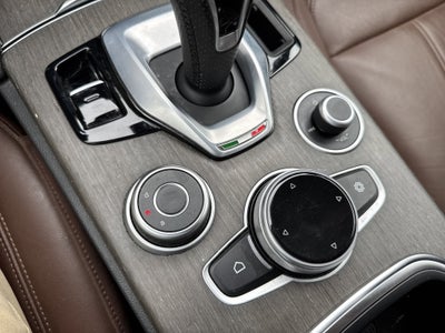 2022 Alfa Romeo Stelvio Ti