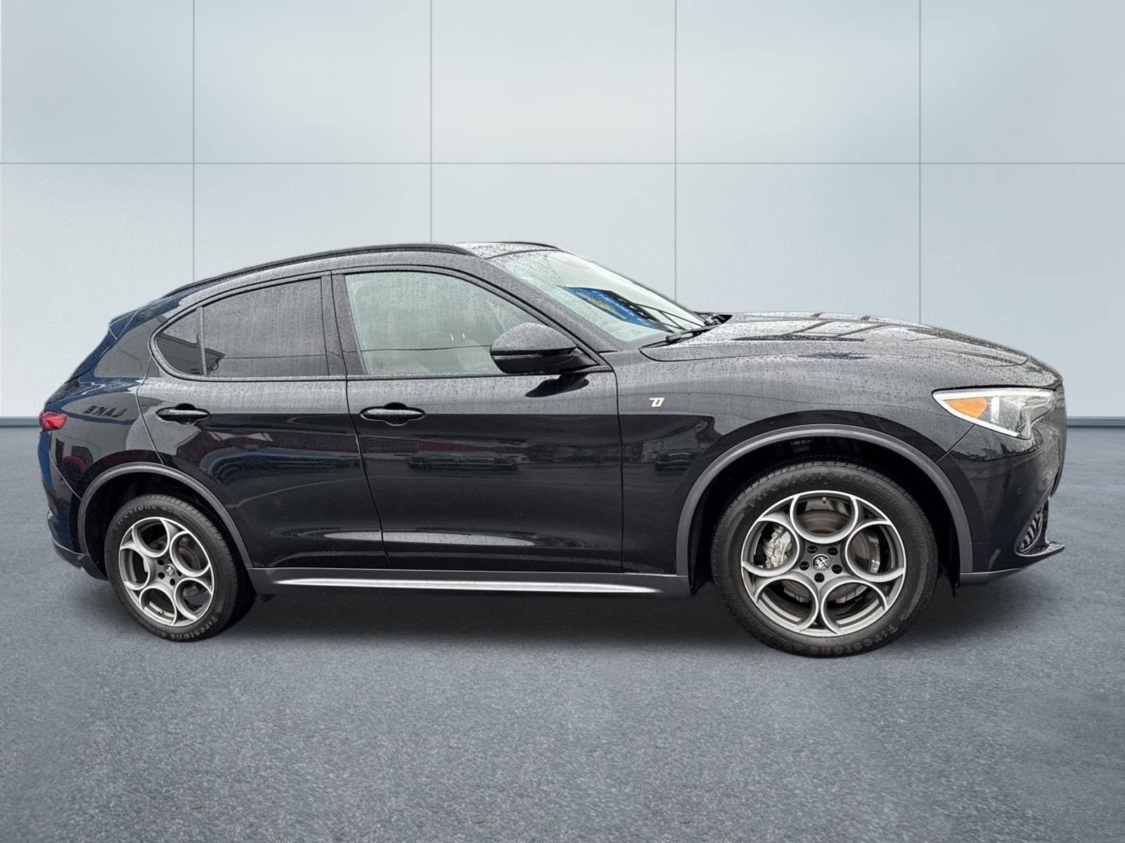2022 Alfa Romeo Stelvio Ti