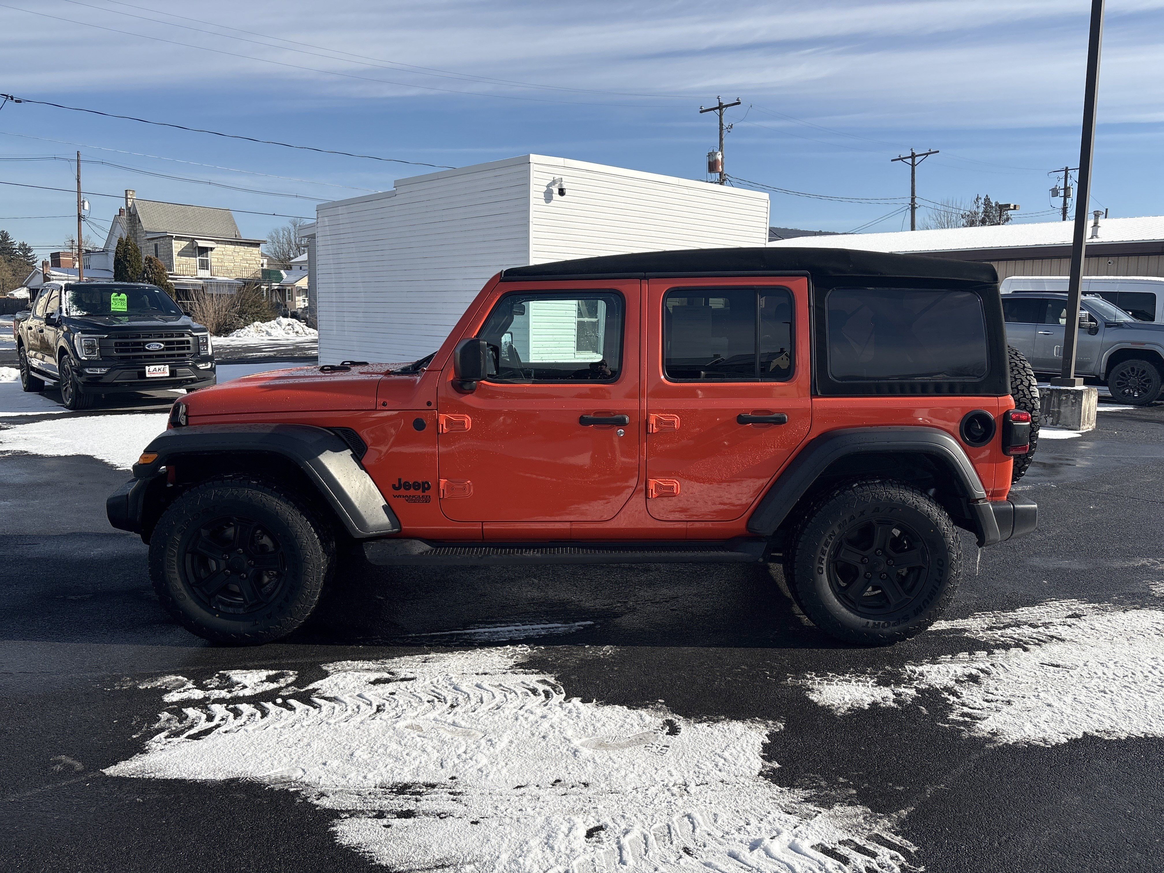2020 Jeep WRANGLER UNL SPORT