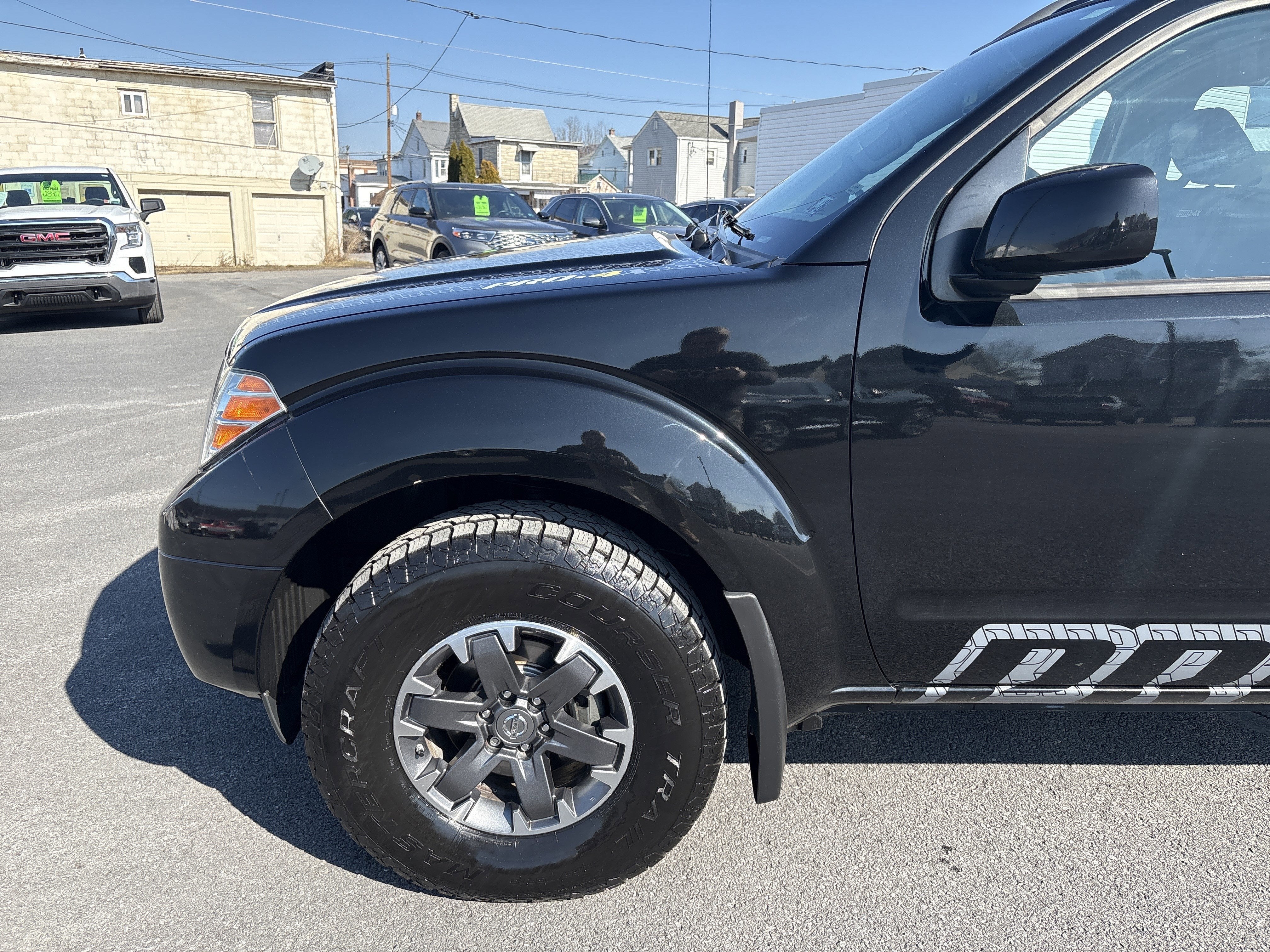 2018 Nissan FRONTIER PRO-4X