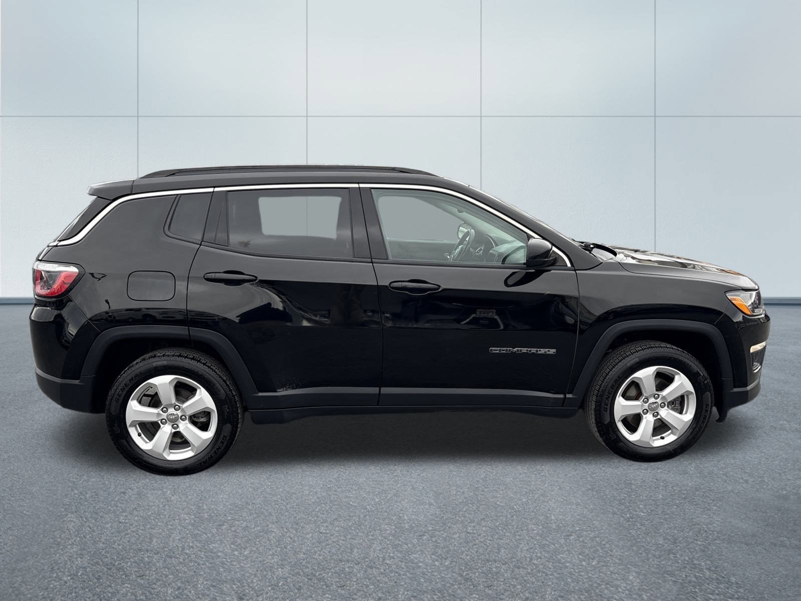 2019 Jeep COMPASS LATITUDE