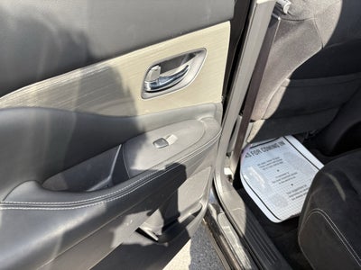 2017 Nissan MURANO SV